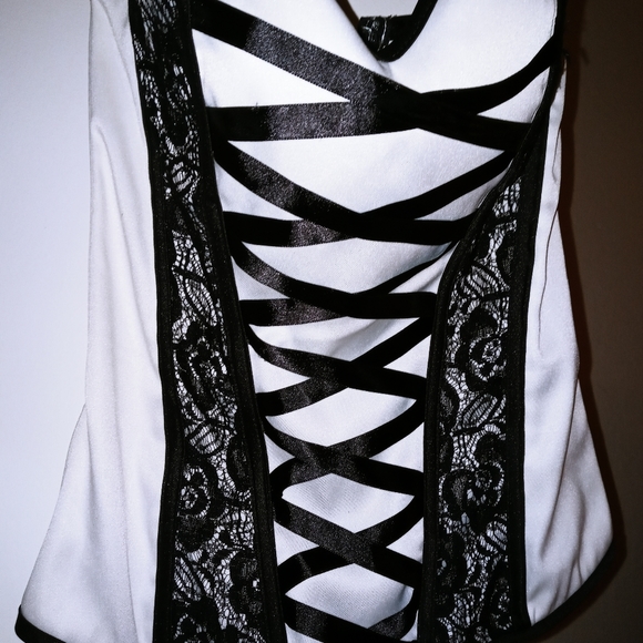 Satin & Lace Zip Up Bustier- Worn Once- Perfect Condition!!! FINAL DROP!! - Picture 2 of 6